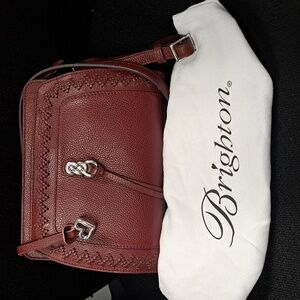 Brighton Interlok Georgina Organizer in the color Chili Pepper Pre-loved❤️ Clean